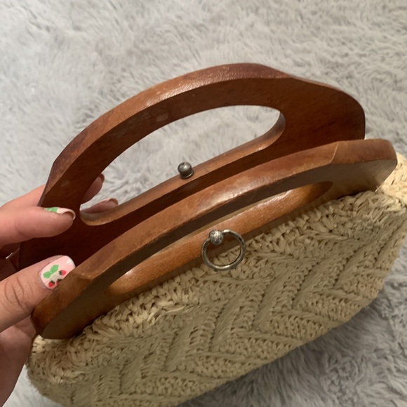 Vintage Wooden and Straw Cottage Core Summer Handbag Purse - Picture 5 of 7